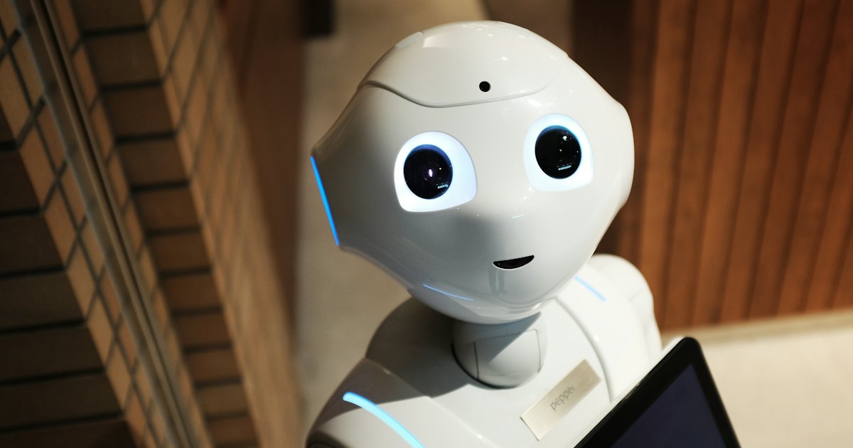 SEO em 2026: robô assistente de IA